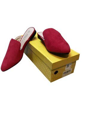 Musshoe Women's Red Velvet Faux Dress Flats Size 6M New In Box NEW